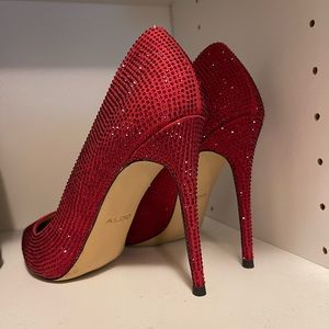 Never Worn Aldo Red stiletto heels